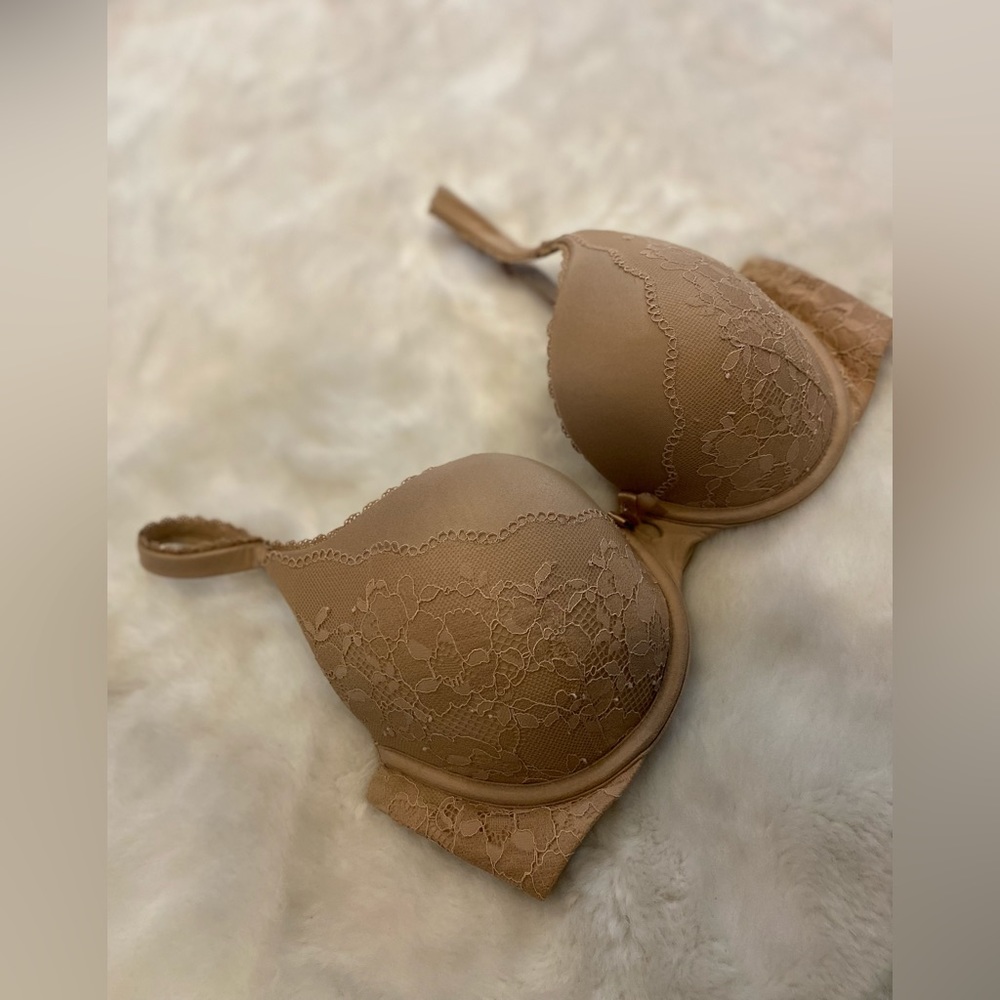 Victorias Secret Lace Overlay Body By Victoria Perfect Shape bra